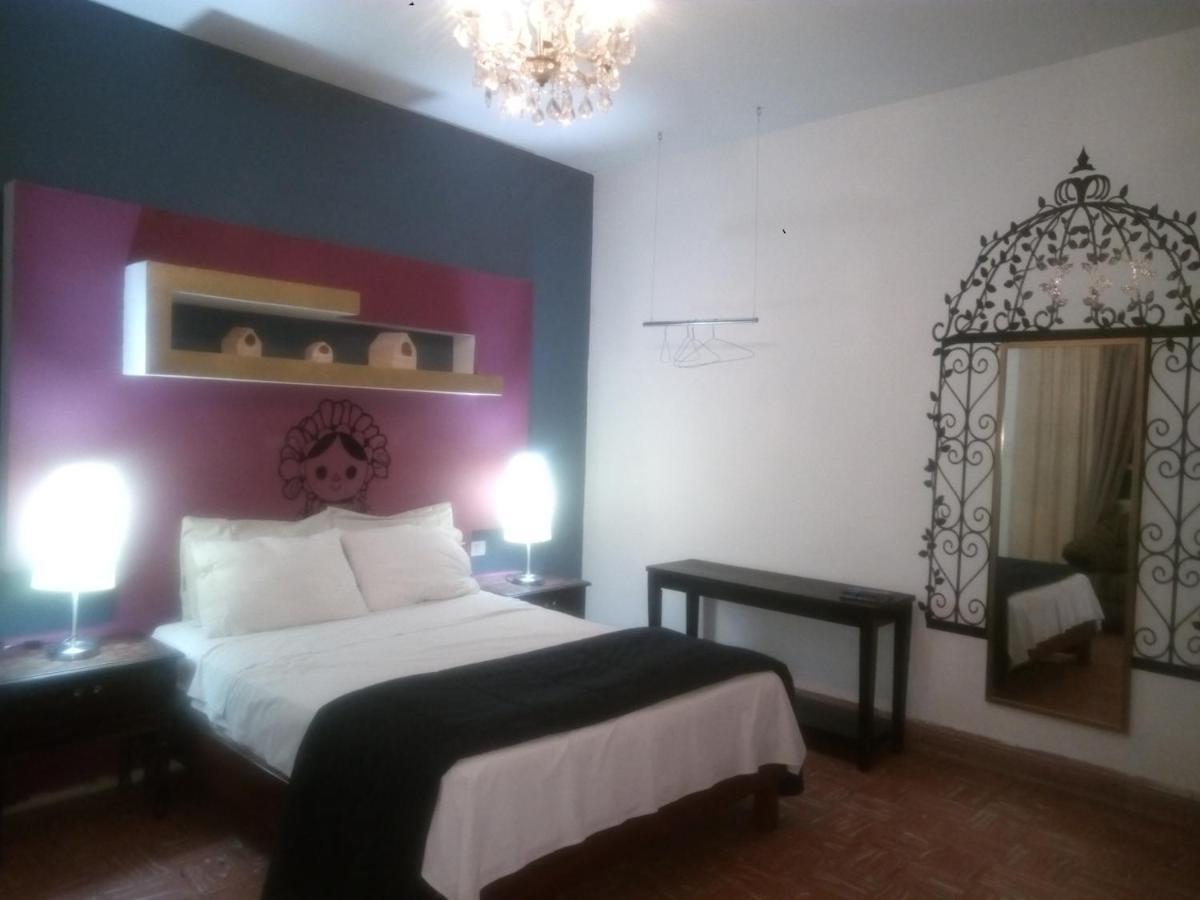 Casa Clarin Hotel เกเรตาโร ภายนอก รูปภาพ